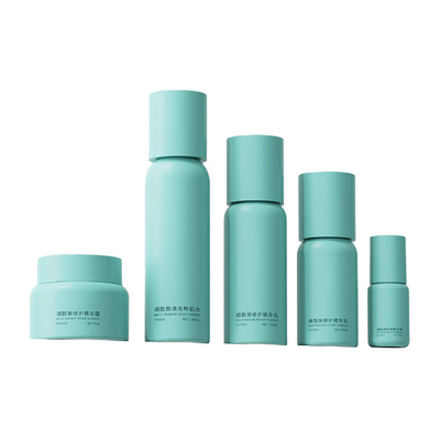Refillable skincare bottle‌