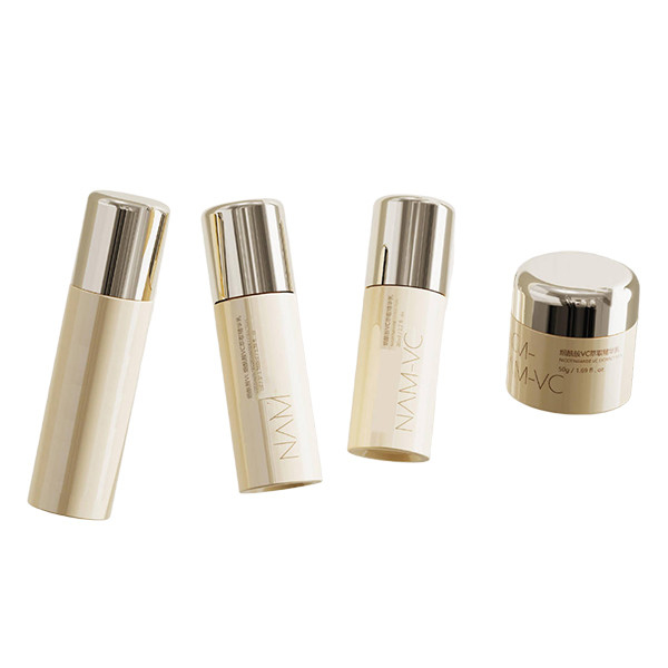 clear acrylic jar with wooden lid for face cream‌